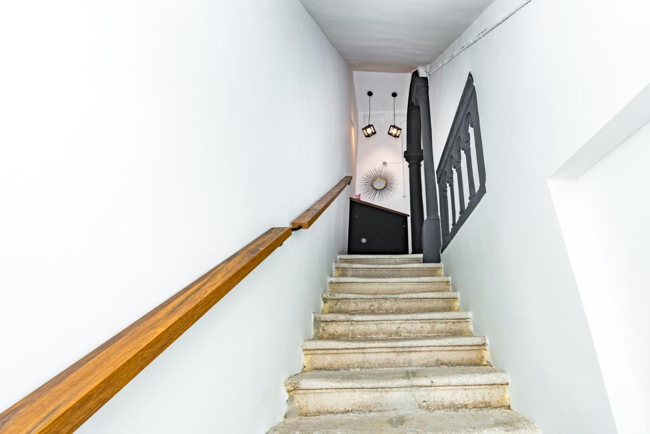 16 Steps Apartamento *